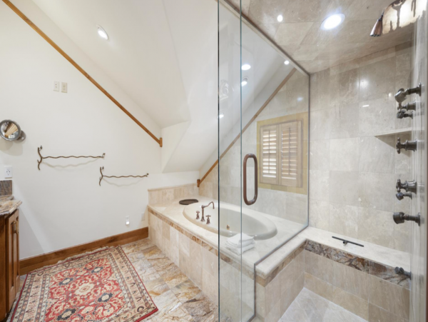 Park City Luxury Three Level Vacation Home Sleeps 18 Guests